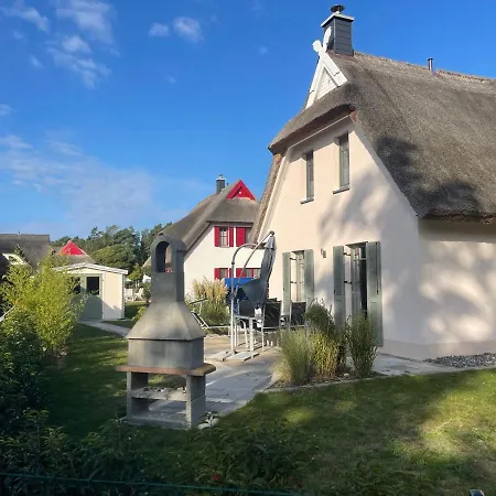 Reethaus Seeadler Mit Sauna, Terrasse, Garten Сasa de vacaciones Glowe