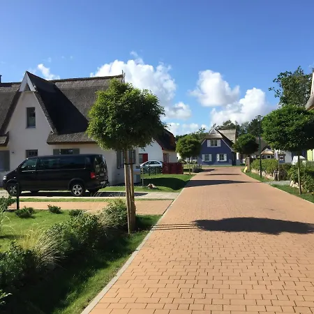 Holiday home Reethaus Seeadler Mit Sauna, Terrasse, Garten