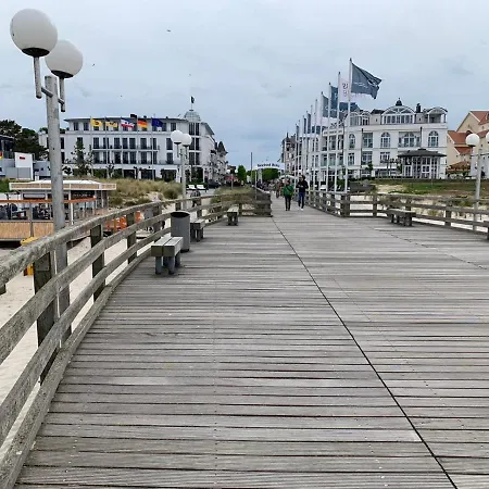 Reethaus Seeadler Mit Sauna, Terrasse, Garten Glowe