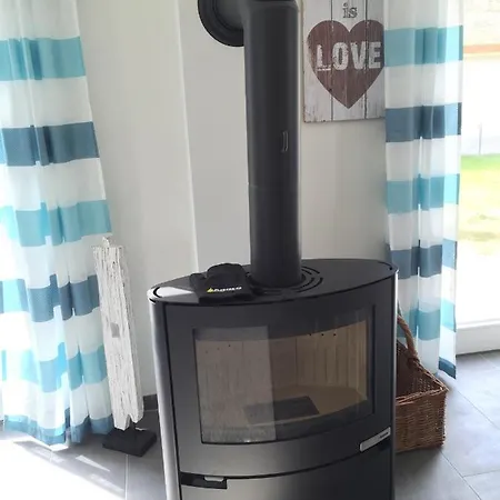 Reethaus Seeadler Mit Sauna, Terrasse, Garten Glowe