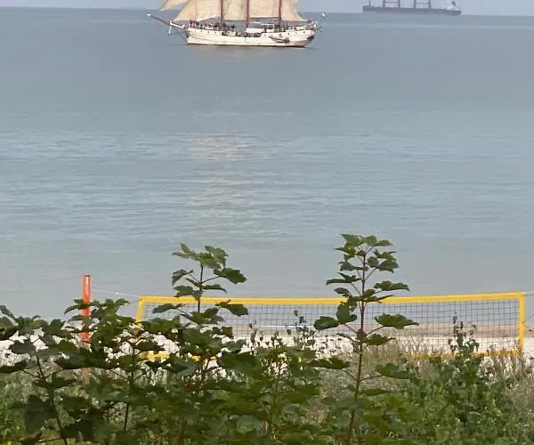 Reethaus Seeadler Mit Sauna, Terrasse, Garten